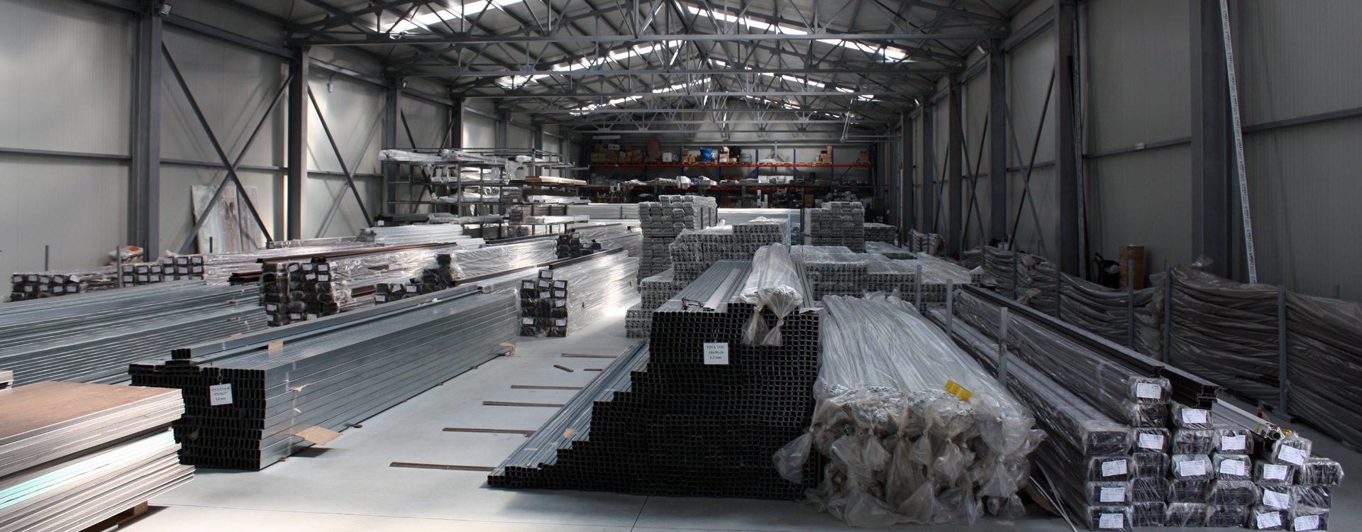 tâmplărie termopan din aluminiu si PVC